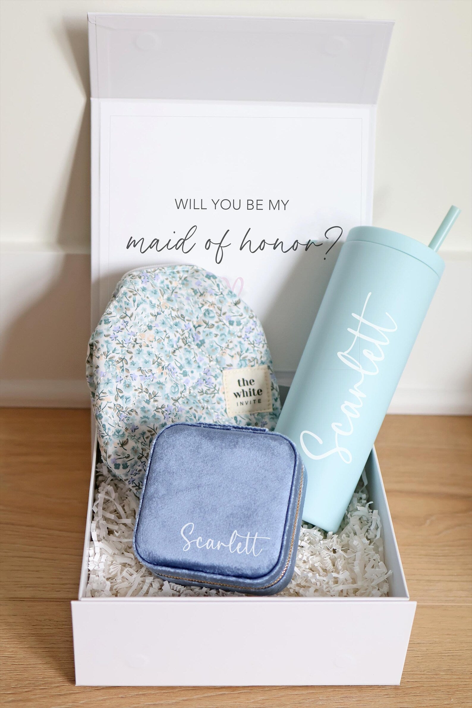 Bridesmaid Proposal Gift Box with Personalized Bridesmaid Gifts - Bride’s Babes Box