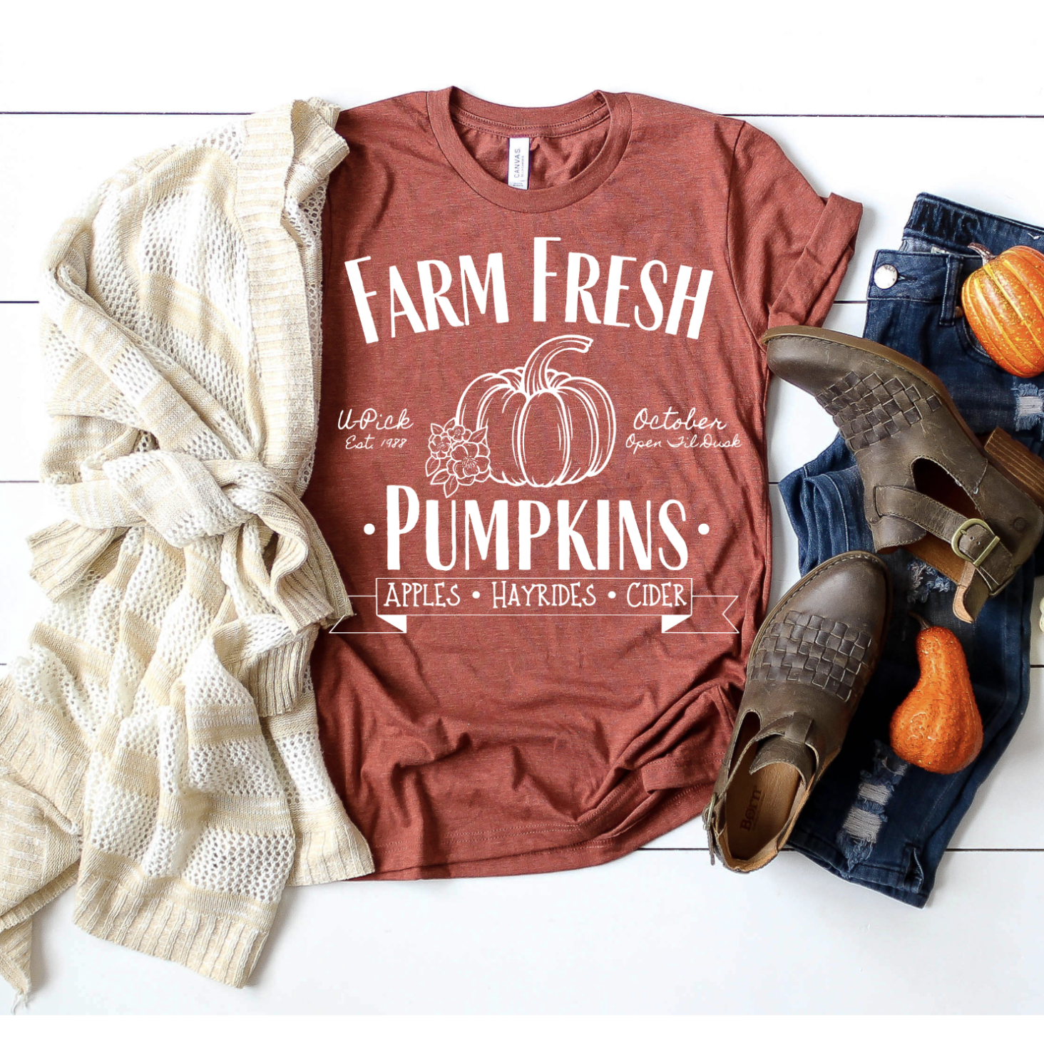 Farm Fresh Pumpkins Women's Fall Graphic Tee